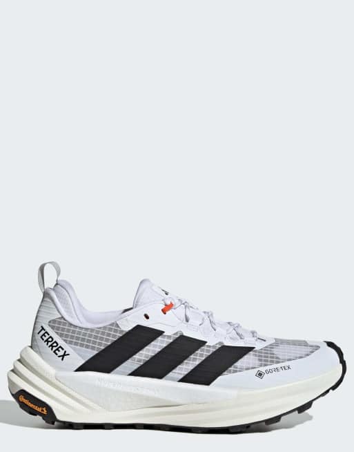 adidas performance Terrex freehiker 3 low gore-tex buty trekkingowe w kolorze Cloud White / Core Black, 1 z 7
