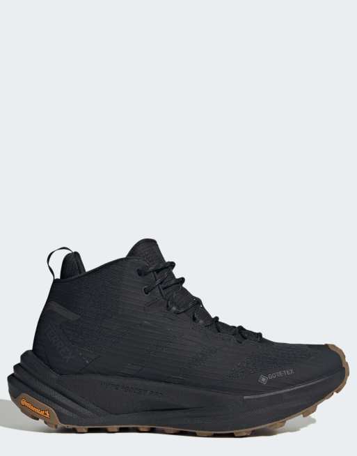 adidas Performance Terrex Freehiker 3 Mid GORE-TEX vandresneakers i helt sort, 1 af 7