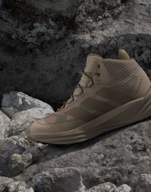 adidas Performance Terrex Freehiker 3 mid Gore-Tex wandelschoenen in kaki, 5 van 7