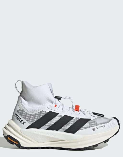 adidas performance Terrex freehiker 3 ultra gore-tex vandringsskor i molnvit / svart, 1 av 7