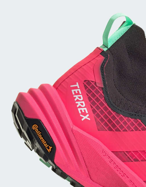 adidas Performance Terrex freehiker 3 ultra gore-tex Wandersneaker in Pink und Schwarz, 3 von 7