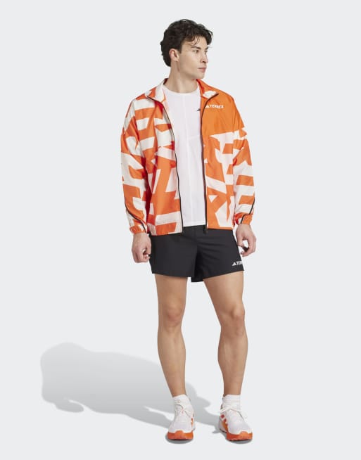 adidas Performance - Terrex - Orange/hvid vindjakke med flere forskellige print, 2 af 5