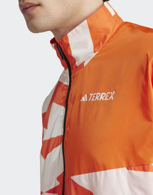 adidas Performance - Terrex - Orange/hvid vindjakke med flere forskellige print, 5 af 5