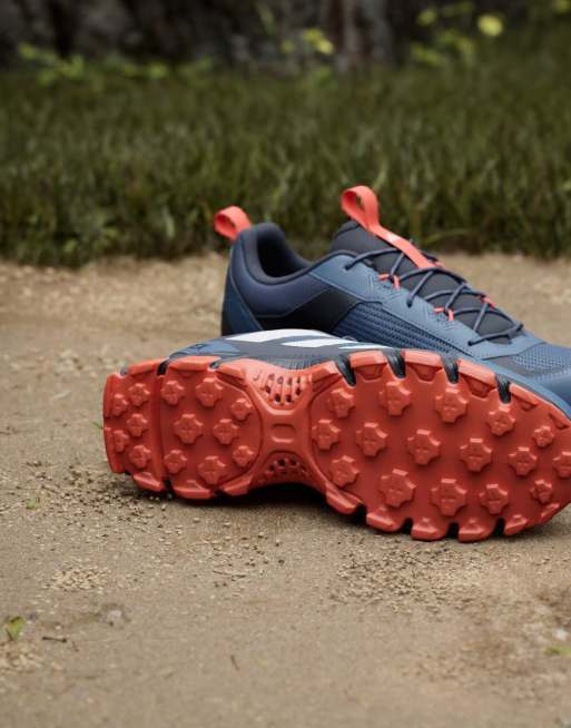 adidas Performance Terrex rockadia hiking trainers in navy and orange, 2 of 7