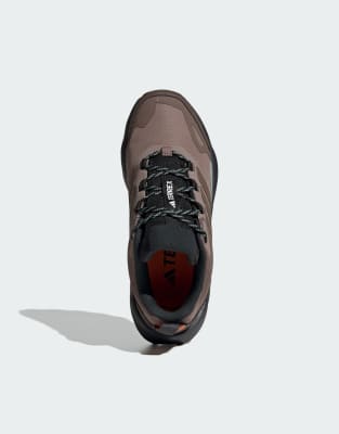 Trek