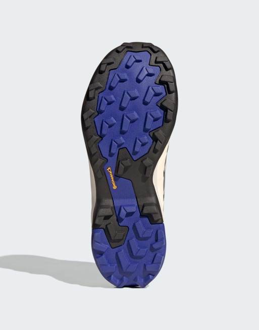 adidas Performance Terrex skychaser AX5 gore-tex hiking trainers in cream and blue, 5 of 7