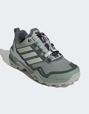 Terrex skychaser - Chaussures de randonnée en GORE-TEX - Vert argenté/vert lin 42 2/3