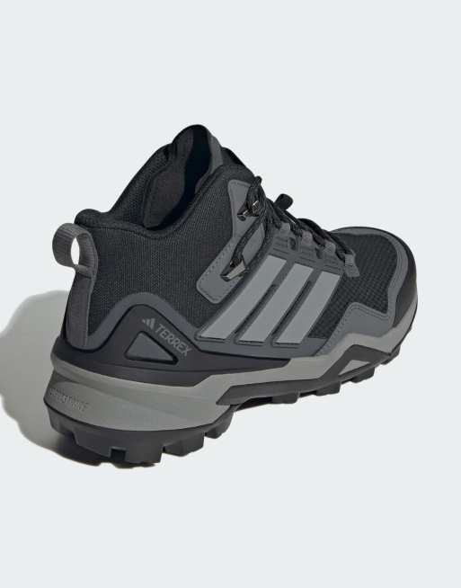 adidas Performance – Terrex Skychaser Gore-Tex – Svarta och grå vandringsskor med medelhögt skaft, 4 av 4