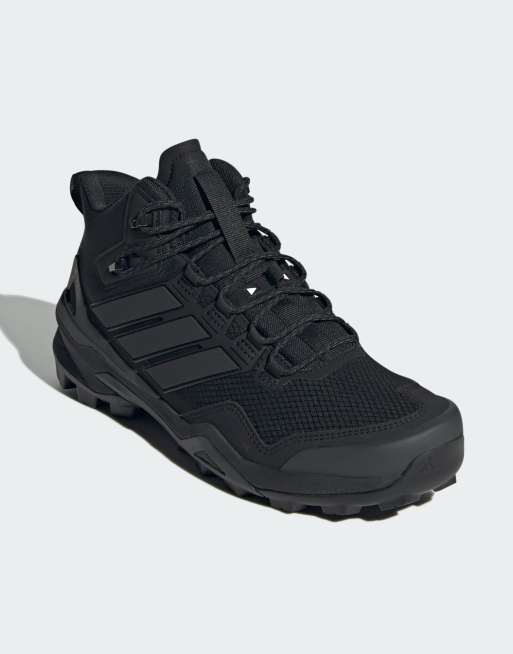adidas Performance – Terrex Skychaser – GORE-TEX – Svarta vandringsskor med medelhögt skaft