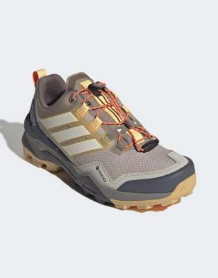 Performance - Terrex Skychaser Gore-Tex - Wanderschuhe in Braun und Grau-Neutral Neutral 38