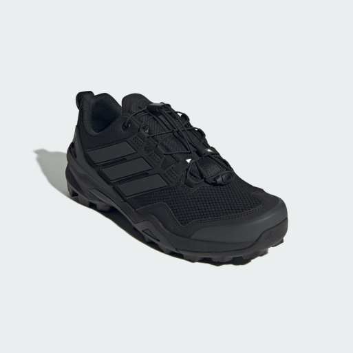 adidas Performance – Terrex Skychaser Gore-Tex – Wanderschuhe in Core-Schwarz/Core-Schwarz/Karbon