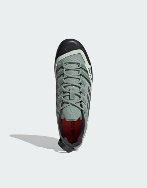 adidas performance Terrex swift solo 2.0 hiking shoes in silver green / legend ivy / li, 3 of 4