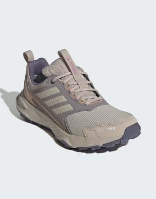 adidas Performance - Terrex Tracefinder 2 - climaproof - Trailrunning-Schuhe in Beige-Neutral