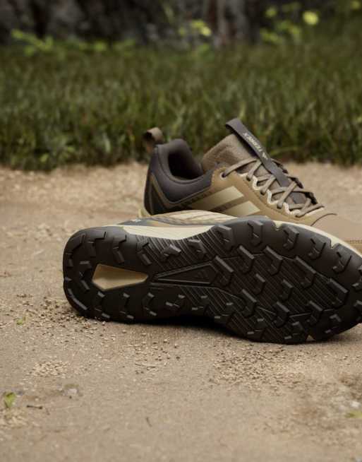 adidas performance Terrex tracefinder 2 climaproof Trailrunning-Schuhe in Braunoxid / Hellbraun, 2 von 7
