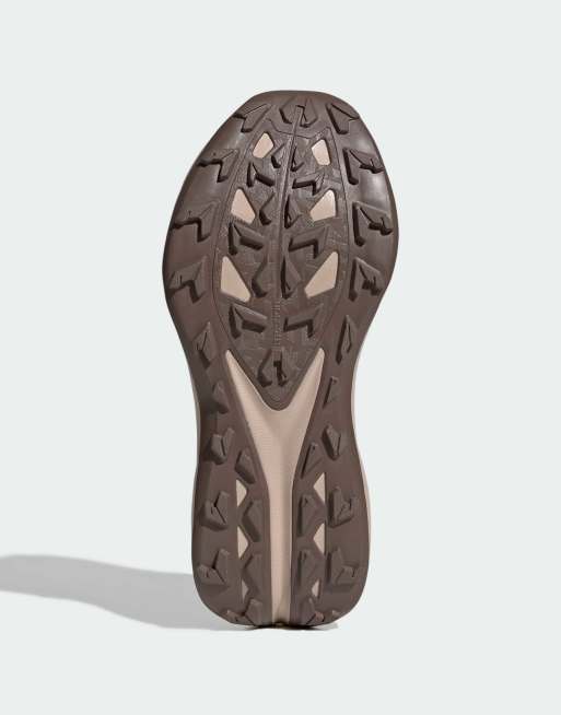 adidas performance Terrex tracefinder plus gore-tex trail running shoes in aurora coffee / magic mauve, 5 of 7