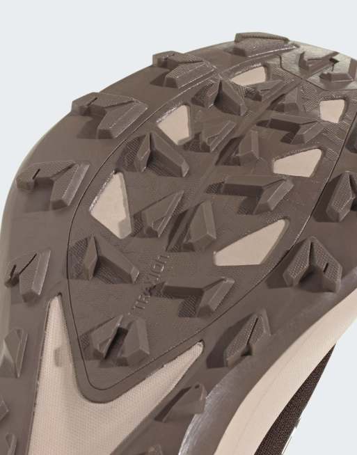 adidas performance Terrex tracefinder plus Gore-Tex Trailrunning-Schuhe in Aurora Coffee / Magic Mauve, 3 von 7