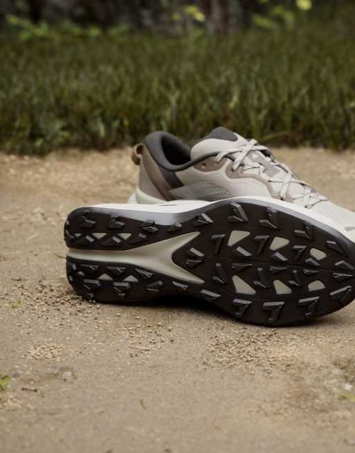 adidas performance Terrex tracefinder plus scarpe da corsa trail in khaki three / beige / aurora, 2 di 7