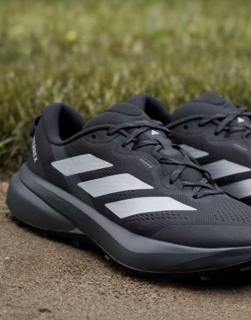 adidas performance Terrex tracefinder plus trail running shoes in core black / cloud white, 7 of 7