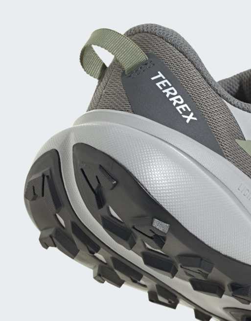 adidas Performance Terrex tracefinder plus trail running trainers in green and grey, 4 of 7