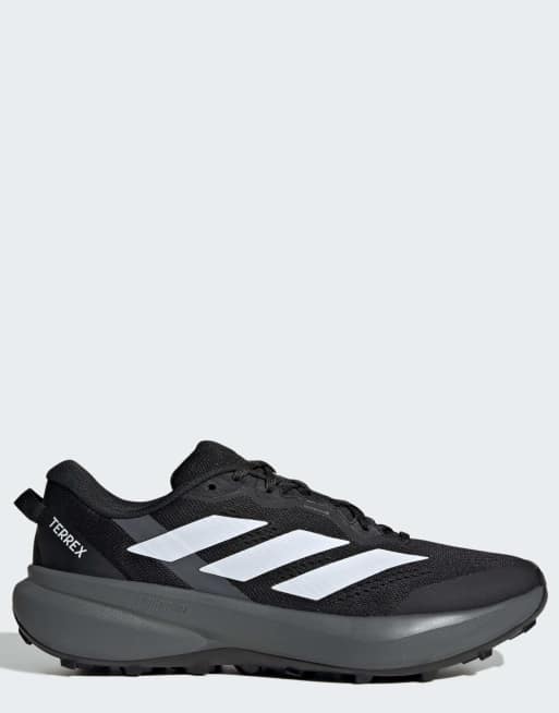 adidas performance Terrex tracefinder plus trailskor för terränglöpning i core black / cloud white, 1 av 7
