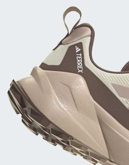 adidas Performance Terrex trailmaker 2.0 Wanderschuhe in Wollweiß und Braun, 4 von 7