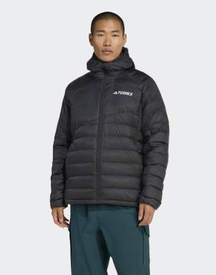 Performance - Terrex Xperior - Daunenjacke mit Kapuze in Schwarz und Climawarm+-Technologie Schwarz XL