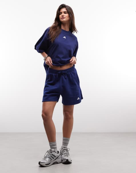 adidas Performance - Three Stripes Studio - Short in marineblauw - view 1