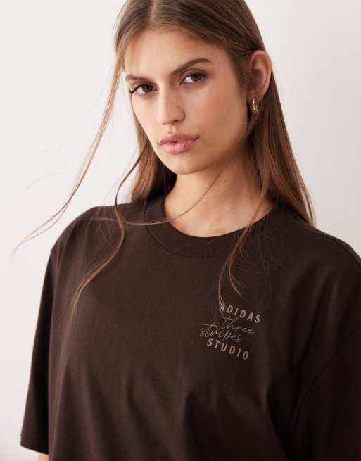 adidas Performance – Three Stripes Studios – Brązowy T-shirt, 3 z 4