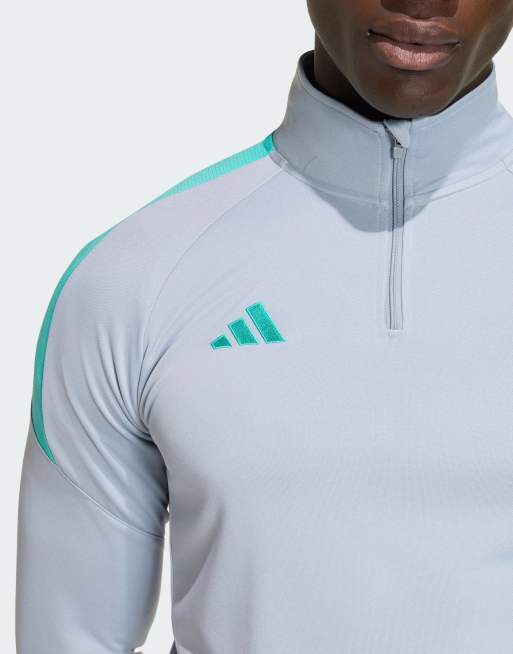 adidas Performance – Tiro 26 Essentials – Trainingsoberteil in Halo Silver / Mint Rush, 3 von 4