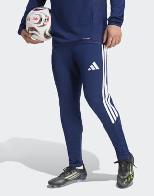 Performance - Tiro 26 League - Schmal geschnittene Trainingshose in Team Navy Blue 2 / Weiß-Blau Blau S