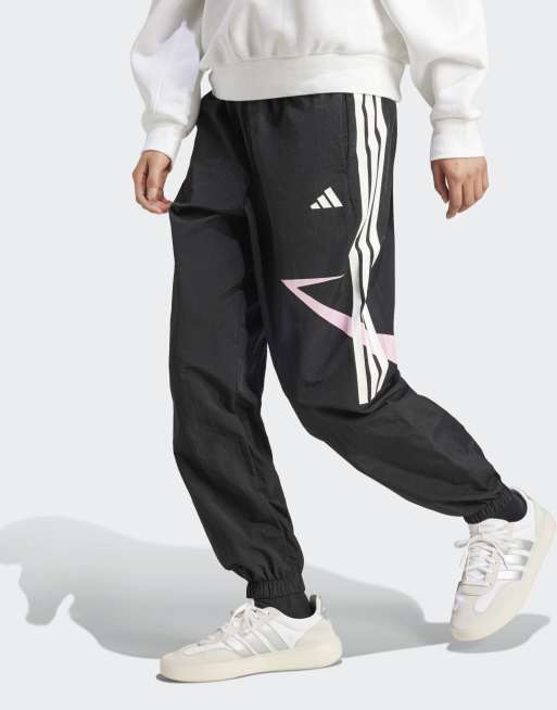 adidas Performance – Tiro Cut – Hosen in Schwarz / True Pink mit Color-Block-Design, den 3 Streifen und Bündchen