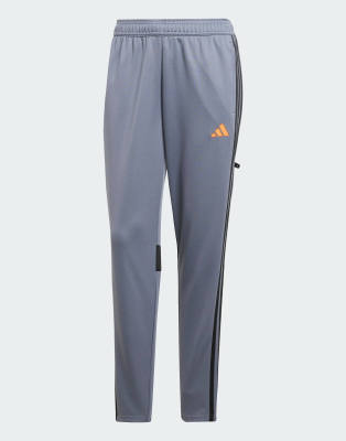 adidas performance - Tiro 25 Essentials - Pantalon de survêtement - Onyx/orange-Noir