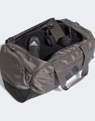 adidas Performance - Training Defender - Mittelgroße Beuteltasche in Anthrazit/Schwarz-Grau