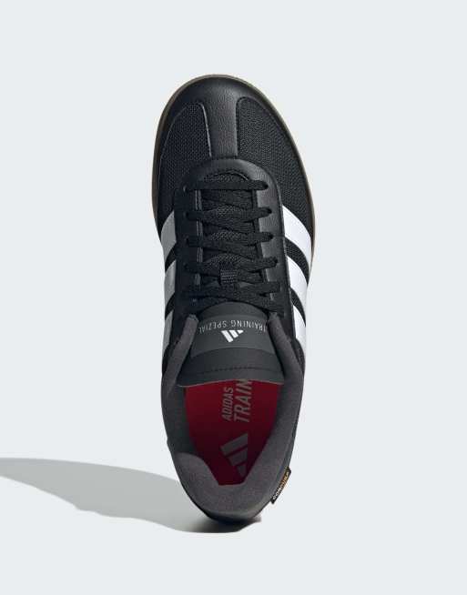 adidas performance Training spezial in black and white, 3 of 4
