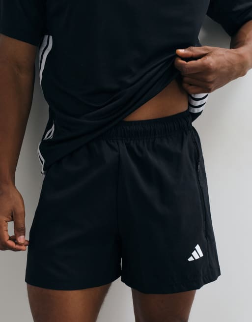 adidas Performance - Workout Essentials - Basic geweven short in zwart, 2 van 5