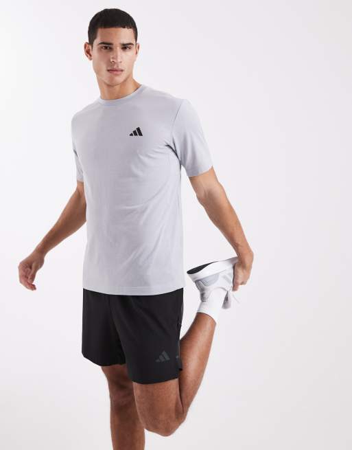 adidas performance Workout essentials feelready t-shirt in light grey, 3 of 5