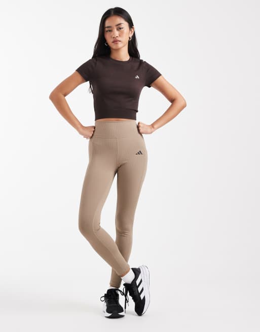 adidas Performance – Workout Essentials – Krótki dzianinowy T-shirt w kolorze kawowym, 2 z 4