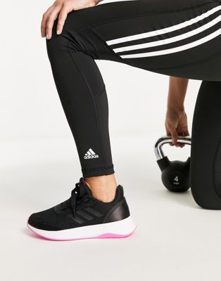 adidas QT racer sport trainers in black