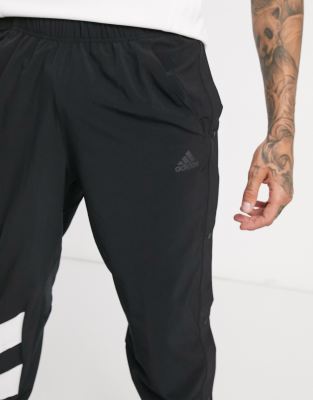 adidas jogginghose mit schwarzen streifen