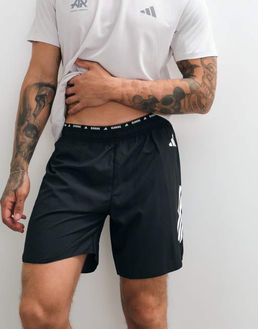 adidas Running adi365 7-inch shorts med 3 striber i sort, 3 af 5