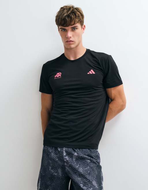 adidas Running adi365 AR T-Shirt mit Rückendruck in Schwarz und Pink, 5 von 5