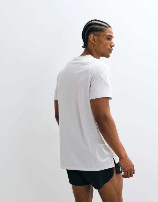 adidas Running Adi365 T-shirt in grijs, 5 van 5