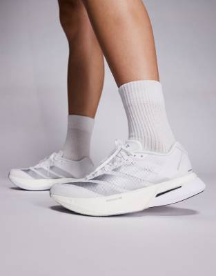 adidas Running - Adizero Boston 13 - Sneaker in Weiß und Silber