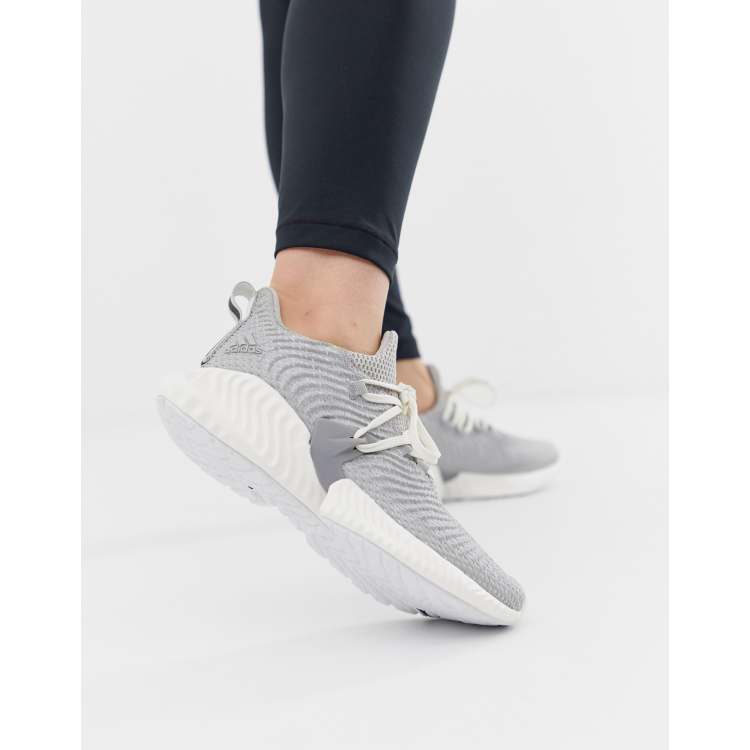 Alphabounce hotsell instinct outfit