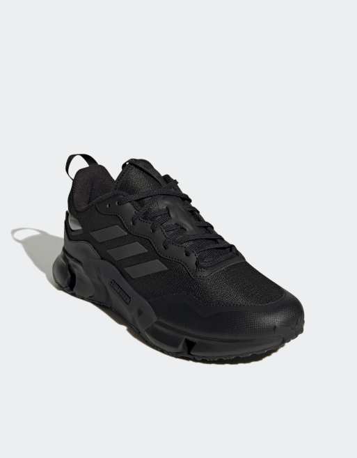 adidas Running Climawarm trainers in black | ASOS