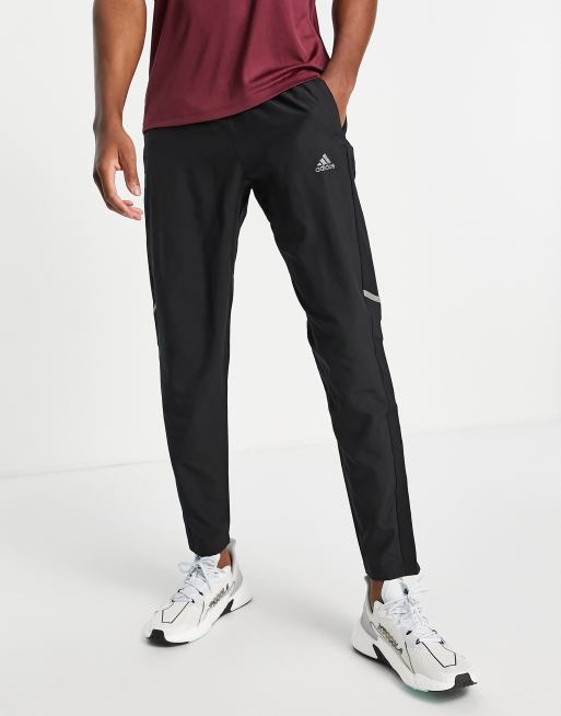 adidas Running – Czarne joggersy z odblaskowymi detalami
