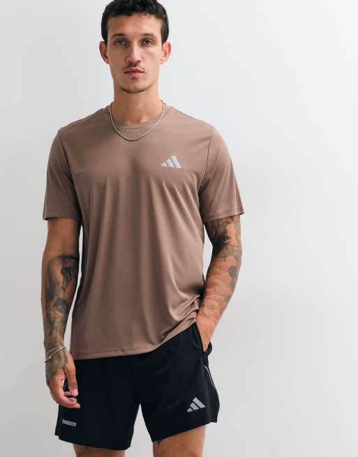 adidas Running Essential Run t-shirt in khaki, 5 of 5