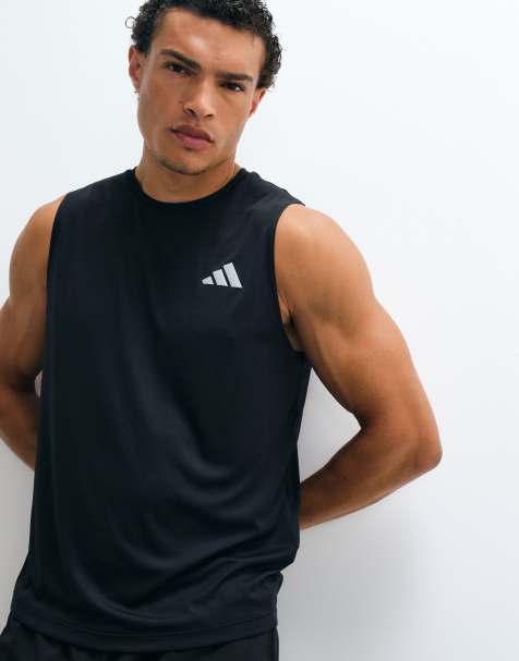 adidas Running Essentials Tanktop in Schwarz - view 1