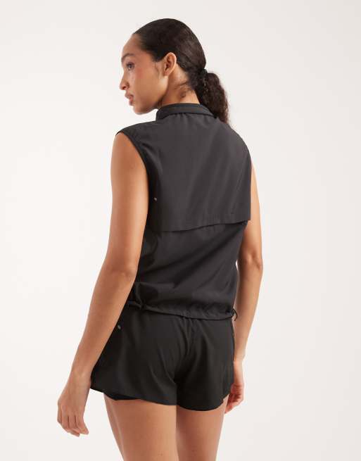 adidas Running Essentials Trägertop in Schwarz, 2 von 4