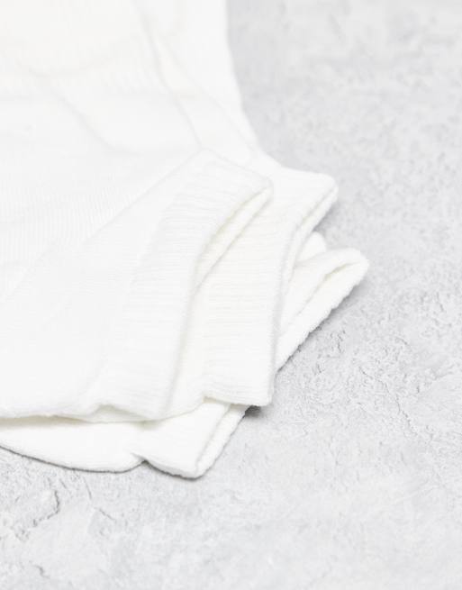 adidas Running essentials trainer socks in white 3 pack, 3 of 3